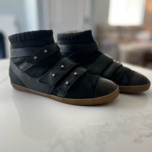 UGG AUSTRALIA HARPER LEATHER ANKLE BOOTS US W7 (fits like 7.5)